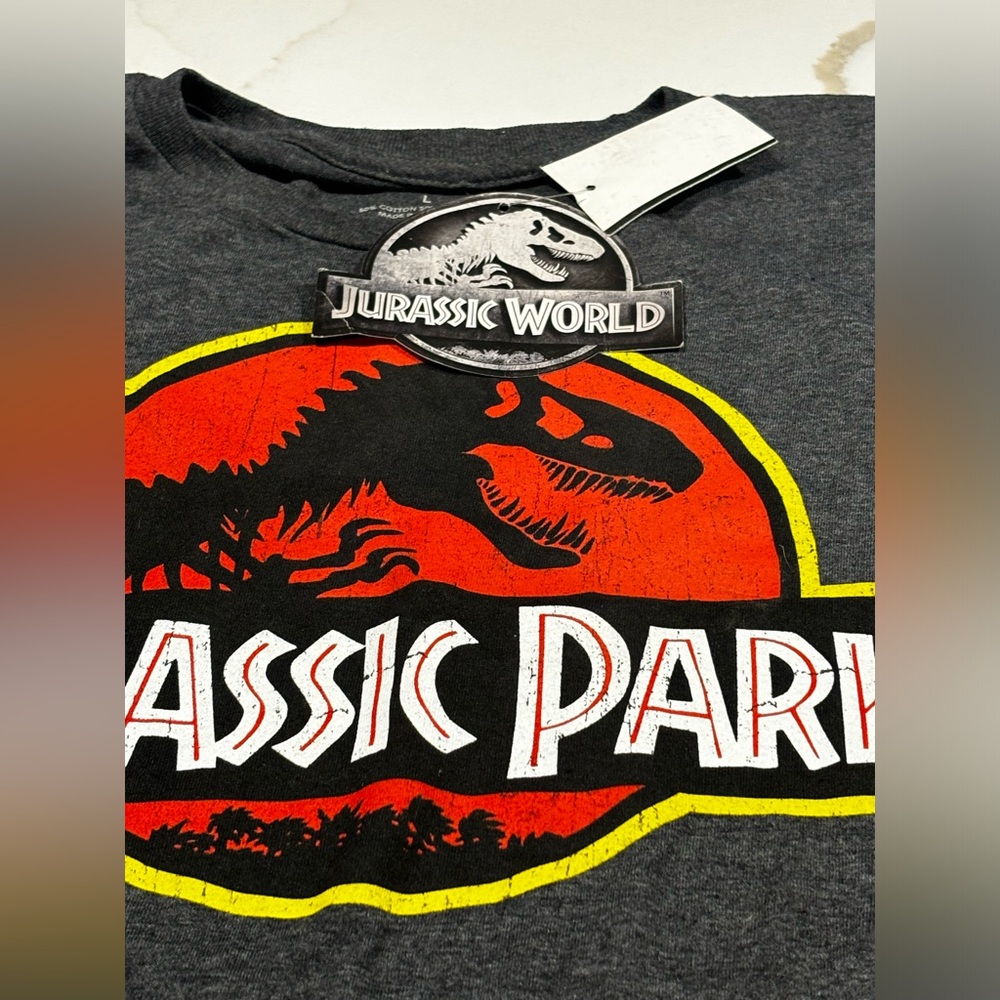 Jurassic Park Gray TShirt Size Large New with tags